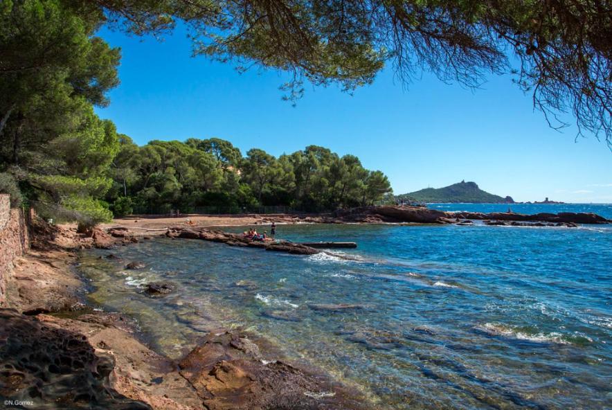 Grand F2 Quartier Les Plaines, Boulouris Proche Mer Et Port Santa-Lucia Saint-Raphaël エクステリア 写真