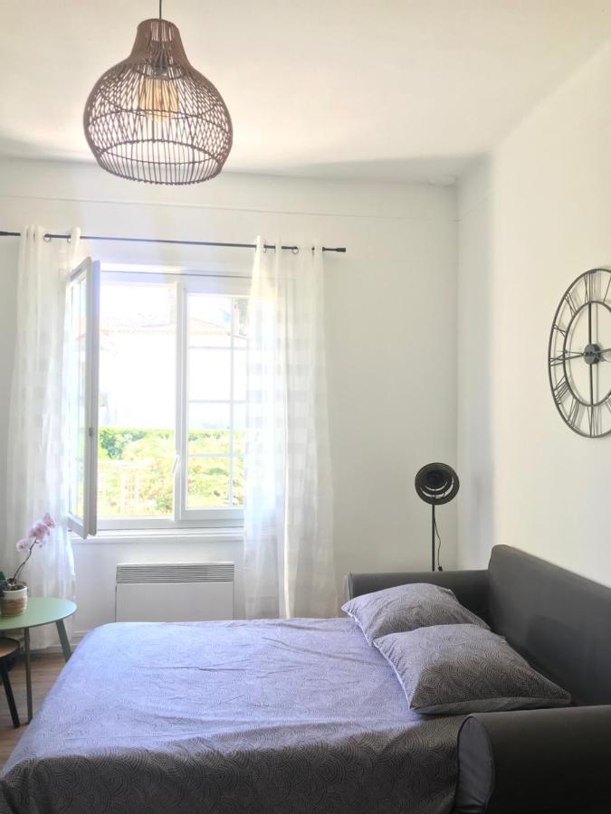 Grand F2 Quartier Les Plaines, Boulouris Proche Mer Et Port Santa-Lucia Saint-Raphaël エクステリア 写真